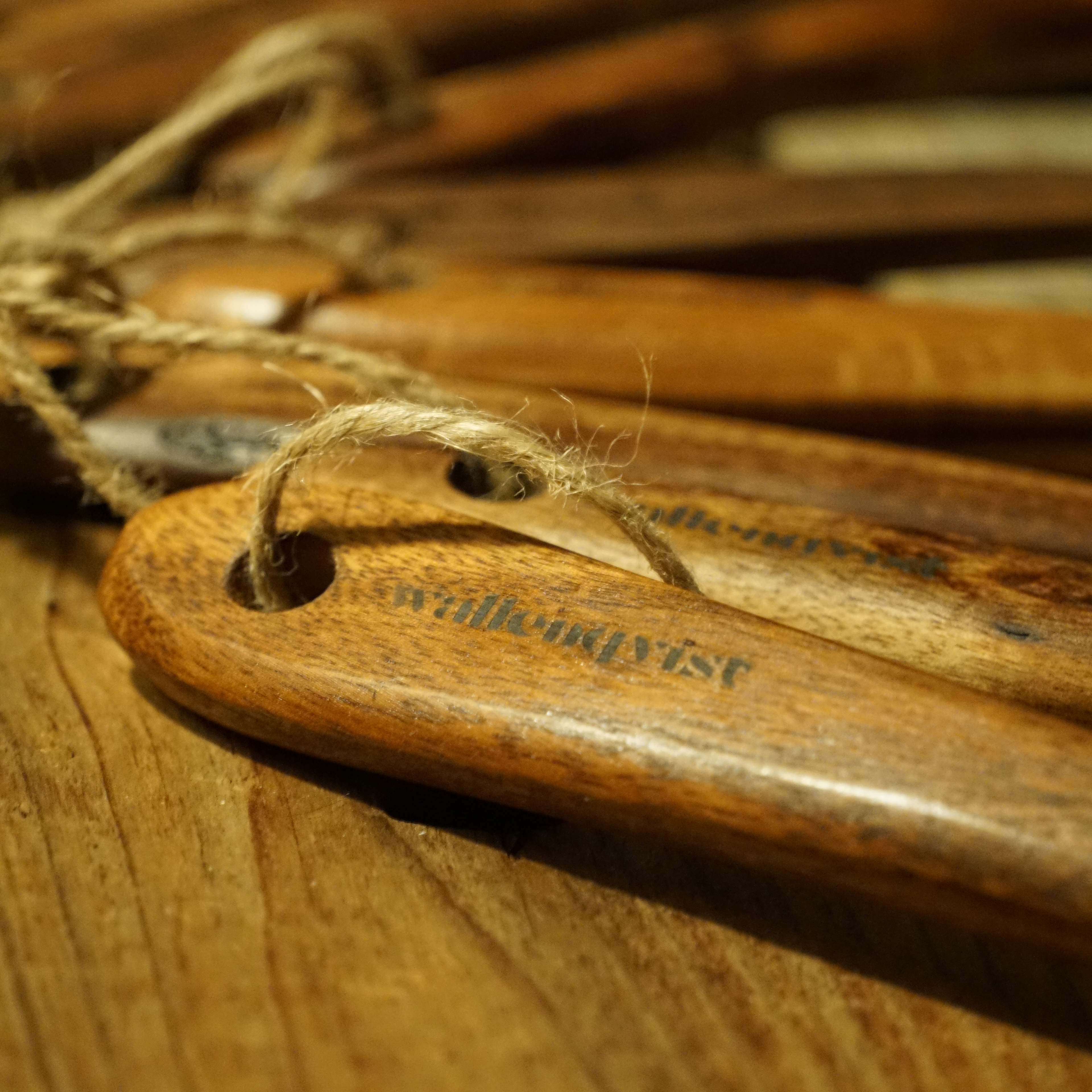 Komplett set träslevar teak - 9st